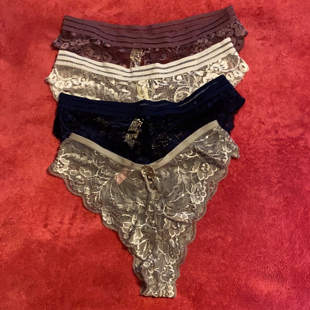 BRAND NEW NEVER WORN Cheeky Panties SIZE Medium